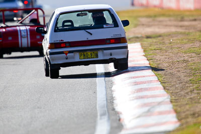 21;1989-Diahatsu-Charade-Hatch;23-March-2008;Australia;Bathurst;FOSC;Festival-of-Sporting-Cars;Mt-Panorama;NSW;New-South-Wales;Paul-Shannon;Regularity;auto;motorsport;racing;super-telephoto