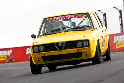 111;1980-Alfa-Romeo-Alfetta-Sedan;23-March-2008;Australia;Bathurst;FOSC;Festival-of-Sporting-Cars;Marque-and-Production-Sports;Mt-Panorama;NSW;New-South-Wales;Urs-Muller;auto;motorsport;racing;telephoto