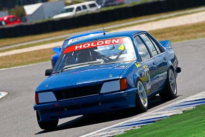 40;23-November-2008;Australia;Holden-Commodore;Island-Magic;Karl-Parsons;Melbourne;PIARC;Phillip-Island;Sports-Sedans;VIC;Victoria;auto;motorsport;racing;super-telephoto