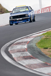 14;10-April-2009;1975-Toyota-Corolla-KE30;Australia;Bathurst;David-Noble;FOSC;Festival-of-Sporting-Cars;Improved-Production;Mt-Panorama;NSW;New-South-Wales;auto;motorsport;racing;super-telephoto