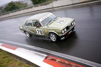 70;11-April-2009;1976-Alfa-Romeo-Alfetta;Australia;Bathurst;David-Wong;FOSC;Festival-of-Sporting-Cars;Improved-Production;Mt-Panorama;NSW;New-South-Wales;auto;motorsport;racing;wide-angle