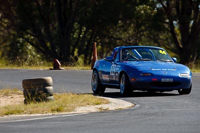 44;6-June-2009;Australia;Gary-Ballinger;Mazda-MX‒5;Mazda-MX5;Mazda-Miata;Morgan-Park-Raceway;QLD;Queensland;Regularity;Warwick;auto;motorsport;racing;super-telephoto