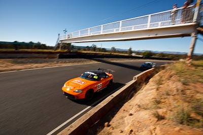 92;6-June-2009;Australia;Chris-Tonna;Group-2A;Group-2B;Mazda-MX‒5;Mazda-MX‒5-SP;Mazda-MX5;Mazda-Miata;Morgan-Park-Raceway;QLD;Queensland;Warwick;auto;motorsport;racing;sky;wide-angle