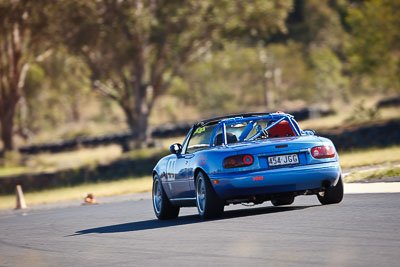 44;6-June-2009;Australia;Calum-Ballinger;Group-2F;Mazda-MX‒5;Mazda-MX5;Mazda-Miata;Morgan-Park-Raceway;QLD;Queensland;Warwick;auto;motorsport;racing;super-telephoto