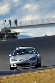 95;7-June-2009;Australia;Group-2A;Group-2B;Matilda-Mravicic;Mazda-MX‒5;Mazda-MX5;Mazda-Miata;Morgan-Park-Raceway;QLD;Queensland;Warwick;auto;clouds;motorsport;racing;sky;super-telephoto