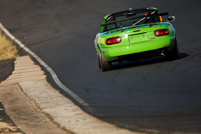 6;7-June-2009;Australia;Group-2A;Group-2B;Luciano-Iezzi;Mazda-MX‒5;Mazda-MX5;Mazda-Miata;Morgan-Park-Raceway;QLD;Queensland;Warwick;auto;motorsport;racing;super-telephoto