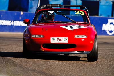 23;1991-Mazda-MX‒5;25-July-2009;Australia;FOSC;Festival-of-Sporting-Cars;Marque-Sports;Mazda-MX‒5;Mazda-MX5;Mazda-Miata;NSW;Narellan;New-South-Wales;Oran-Park-Raceway;Production-Sports-Cars;Steve-Head;auto;motorsport;racing;super-telephoto