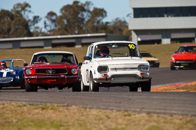 10;1971-Renault-10S;25-July-2009;Australia;Denis-Ryan;FOSC;Festival-of-Sporting-Cars;NSW;Narellan;New-South-Wales;Oran-Park-Raceway;Regularity;auto;motorsport;racing;super-telephoto