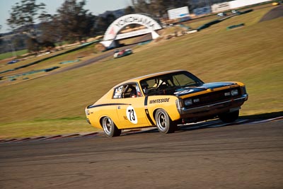 73;1971-Chrysler-Valiant-Charger;25-July-2009;Andrew-Whiteside;Australia;FOSC;Festival-of-Sporting-Cars;Group-N;Historic-Touring-Cars;NSW;Narellan;New-South-Wales;Oran-Park-Raceway;auto;classic;historic;motorsport;racing;telephoto;vintage