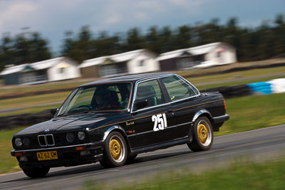 251;1985-BMW-323i;30-October-2009;Australia;FOSC;Festival-of-Sporting-Cars;Monica-Todd;NSW;New-South-Wales;Regularity;Wakefield-Park;auto;classic;historic;motion-blur;motorsport;racing;super-telephoto;vintage