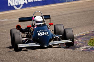 25;1-November-2009;Australia;Greg-Muddle;NSW;NSW-State-Championship;NSWRRC;Narellan;New-South-Wales;Oran-Park-Raceway;Racing-Cars;Ralt-RT-30;Sports-Cars;auto;motorsport;racing;super-telephoto