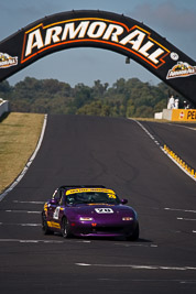 20;1996-Mazda-MX‒5;2-April-2010;Australia;Bathurst;FOSC;Festival-of-Sporting-Cars;Marque-Sports;Mazda-MX‒5;Mazda-MX5;Mazda-Miata;Mt-Panorama;NSW;New-South-Wales;Peter-Lacey;auto;motorsport;racing;super-telephoto