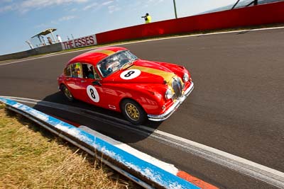 8;1961-Jaguar-Mk-II;3-April-2010;Australia;Bathurst;FOSC;Festival-of-Sporting-Cars;Historic-Touring-Cars;Lionel-Walker;Mt-Panorama;NSW;New-South-Wales;auto;classic;motorsport;racing;vintage;wide-angle