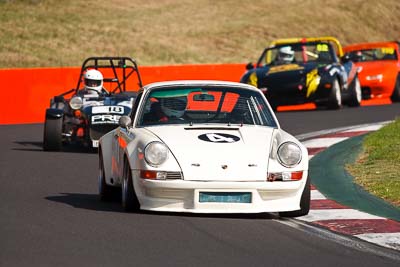 4;1972-Porsche-911;3-April-2010;Australia;Bathurst;Emile-Jansen;FOSC;Festival-of-Sporting-Cars;Marque-Sports;Mt-Panorama;NSW;New-South-Wales;auto;motorsport;racing;super-telephoto