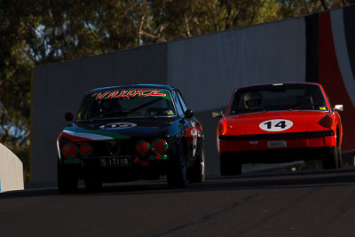 14;1970-VW‒Porsche-914‒4;34241H;4-April-2010;Australia;Bathurst;FOSC;Festival-of-Sporting-Cars;Historic-Sports-Cars;Mt-Panorama;NSW;New-South-Wales;Ralph-Pauperis;auto;classic;motorsport;racing;super-telephoto;vintage