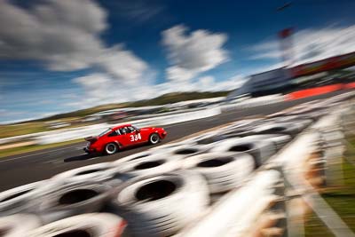 334;1976-Porsche-911-Carrera;4-April-2010;Australia;Bathurst;Dale-Swan;FOSC;Festival-of-Sporting-Cars;Mt-Panorama;NSW;New-South-Wales;Regularity;auto;clouds;motion-blur;motorsport;racing;sky;wide-angle