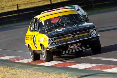 21;01686H;1970-Holden-Torana-GTR-XU‒2;4-April-2010;Australia;Bathurst;FOSC;Festival-of-Sporting-Cars;Mt-Panorama;NSW;New-South-Wales;Regularity;Ron-Klein;auto;motorsport;racing;super-telephoto