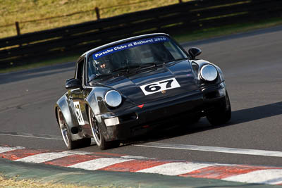 67;4-April-2010;Australia;Bathurst;FOSC;Festival-of-Sporting-Cars;Mt-Panorama;NSW;New-South-Wales;Porsche-911-Carrera;Regularity;auto;motorsport;racing;super-telephoto