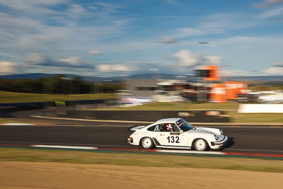 132;1979-Porsche-911-Carrera;4-April-2010;Australia;Bathurst;FOSC;Festival-of-Sporting-Cars;Mt-Panorama;NSW;New-South-Wales;Regularity;TTD362;Tony-Jennings;auto;clouds;motion-blur;motorsport;racing;sky;wide-angle