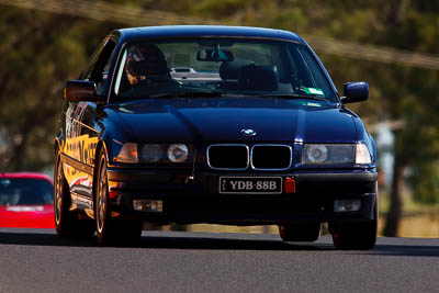 151;1995-BMW-E36-318i;5-April-2010;Australia;Bathurst;Bill-Kinnane;FOSC;Festival-of-Sporting-Cars;Mt-Panorama;NSW;New-South-Wales;Regularity;YDB88B;auto;motorsport;racing;super-telephoto