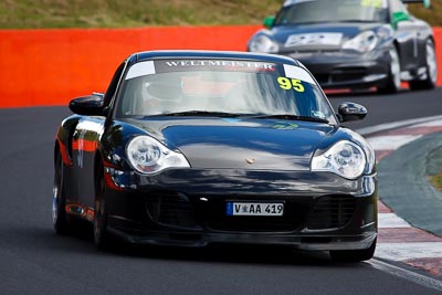 95;2001-Porsche-996-Turbo;5-April-2010;Andrew-Barlow;Australia;Bathurst;FOSC;Festival-of-Sporting-Cars;Mt-Panorama;NSW;New-South-Wales;Regularity;VAA419;auto;motorsport;racing;super-telephoto