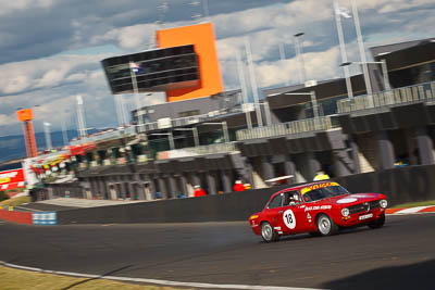 18;1974-Alfa-Romeo-1600-GT;5-April-2010;Australia;BNE64H;Bathurst;Craig-Hunt;FOSC;Festival-of-Sporting-Cars;Mt-Panorama;NSW;New-South-Wales;Regularity;auto;motorsport;racing;telephoto