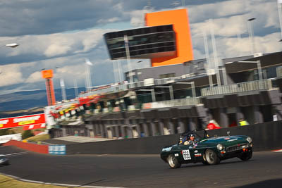 666;1964-MGB-Roadster;5-April-2010;Australia;Bathurst;CH9058;David-Anderson;FOSC;Festival-of-Sporting-Cars;Mt-Panorama;NSW;New-South-Wales;Regularity;auto;motorsport;racing;telephoto