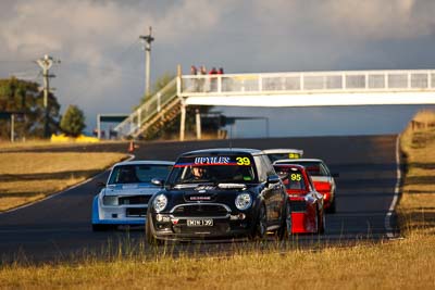 39;29-May-2010;Australia;Mini-Cooper-S;Morgan-Park-Raceway;QLD;Queensland;Roger-Spencer;Sports-Sedans;Warwick;afternoon;auto;motorsport;racing;super-telephoto