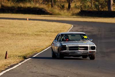 26;30-May-2010;Australia;Holden-HQ;Morgan-Park-Raceway;QLD;Queensland;Troy-Turner;Warwick;auto;motorsport;racing;super-telephoto