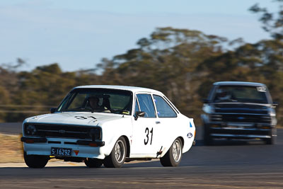 31;1975-Ford-Escort-Mk-II;24-July-2010;Australia;Jason-Delaney;Morgan-Park-Raceway;QLD;Queensland;Warwick;auto;motorsport;racing;super-telephoto