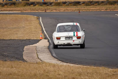 128;1969-Alfa-Romeo-105;24-July-2010;Australia;Morgan-Park-Raceway;QLD;Queensland;Shane-Brown;Warwick;auto;motorsport;racing;super-telephoto