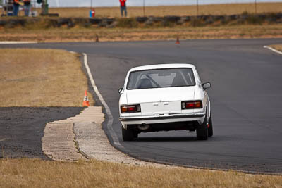 20;1974-Toyota-Corolla;24-July-2010;Andrew-Rankin;Australia;Morgan-Park-Raceway;QLD;Queensland;Warwick;auto;motorsport;racing;super-telephoto