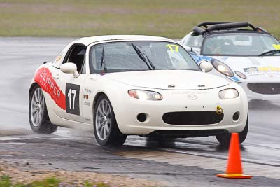 17;25-September-2010;Ash-Lowe;Australia;David-Barram;Mazda-MX‒5;Mazda-MX5;Mazda-Miata;Morgan-Park-Raceway;QLD;Queensland;Warwick;auto;motorsport;racing;super-telephoto