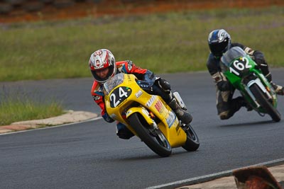 24;25-September-2010;Australia;Honda-RS;Ken-Croucher;Morgan-Park-Raceway;QLD;Queensland;Warwick;auto;motorbike;motorsport;racing;super-telephoto