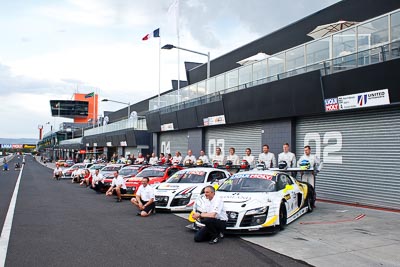 1;23;6;1;23;28mm;6;9-February-2013;Audi-R8-LMS;Audi-R8-LMS-Ultra;Australia;Bathurst;Bathurst-12-Hour;Grand-Tourer;Mt-Panorama;NSW;New-South-Wales;Phoenix-Racing;Skwirk-Oneworld-Bar;United-Autosports;atmosphere;auto;endurance;motorsport;paddock;pitlane;racing