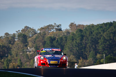 30;10-February-2013;30;Australia;Bathurst;Bathurst-12-Hour;Drew-Russell;Grand-Tourer;Hunter-Motorsports;Jonny-Reid;Mt-Panorama;NSW;New-South-Wales;Porsche-911-GT3-Cup-997;Steven-Johnson;auto;endurance;motorsport;racing;super-telephoto