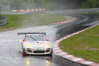 28;17-May-2013;24-Hour;Deutschland;Germany;Harald-Schlotter;Hatzenbach;Jens-Richter;Manthey-Racing;Marco-Schelp;Nordschleife;Nuerburg;Nuerburgring;Nurburg;Nurburgring;Nürburg;Nürburgring;Otto-Klohs;Porsche-911-GT3-R;Rhineland‒Palatinate;auto;motorsport;racing;telephoto