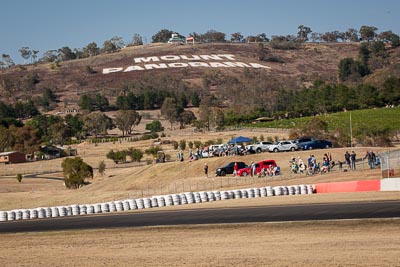 7-February-2014;Australia;Bathurst;Bathurst-12-Hour;NSW;New-South-Wales;atmosphere;auto;endurance;landscape;motorsport;racing;telephoto