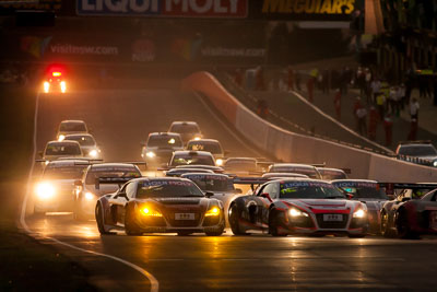 14;71;14;71;9-February-2014;Audi-R8-LMS;Australia;Bathurst;Bathurst-12-Hour;Kevin-Gleason;NSW;New-South-Wales;Oliver-Gavin;Richard-Meins;Rob-Huff;Rotek-Racing;auto;endurance;motorsport;race-start;racing;super-telephoto