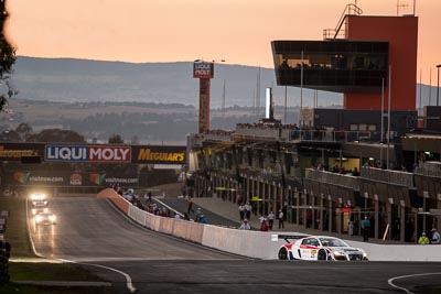 25;25;9-February-2014;Audi-R8-LMS-Ultra;Australia;Bathurst;Bathurst-12-Hour;Eric-Lux;Mark-Patterson;Markus-Winkelhock;NSW;New-South-Wales;Topshot;United-Autosports;auto;endurance;motorsport;racing;sunrise;telephoto