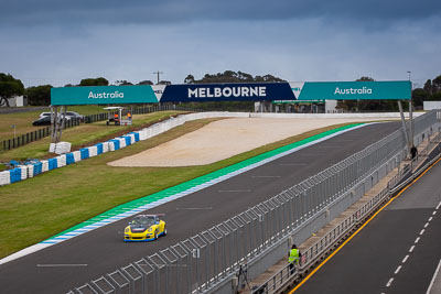 53;24-November-2018;53;Australia;B-Class;Garry-Mennell;Island-Magic;Phillip-Island;Porsche-997-GT3-Cup;Sports-Cars;Victoria;auto;motorsport;racing;telephoto