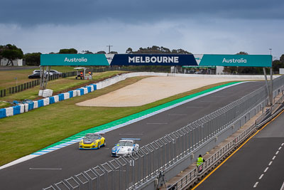 45;53;24-November-2018;45;53;A-Class;Australia;B-Class;Garry-Mennell;Island-Magic;Nick-Karnaros;Phillip-Island;Porsche-997-GT3-Cup;Sports-Cars;Victoria;auto;motorsport;racing;telephoto