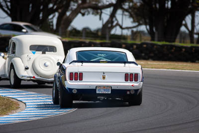 72;23-November-2019;72;Andrew-Clempson;Australia;Ford-Mustang;Historic-Touring-Cars;Island-Magic;Phillip-Island;VIC;Victoria;auto;motorsport;racing;super-telephoto