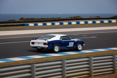 72;23-November-2019;72;Andrew-Clempson;Australia;Ford-Mustang;Historic-Touring-Cars;Island-Magic;Phillip-Island;VIC;Victoria;auto;motorsport;racing;telephoto