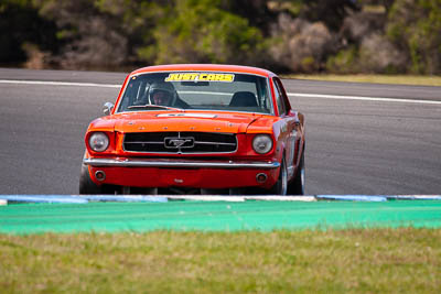 9;24-November-2019;9;Australia;Ford-Mustang;Harry-Bargwanna;Historic-Touring-Cars;Island-Magic;Phillip-Island;VIC;Victoria;auto;motorsport;racing;super-telephoto