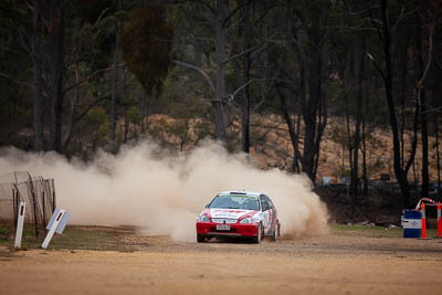 18;18;1996-Honda-Civic;29-November-2019;Alpine-Rally;Andrew-Benefield;Australia;Bairnsdale-Speedway;Brett-Middleton;East-Gippsland;Gippsland;Honda;P20;Rally;VIC;auto;classic;historic;motorsport;racing;super-telephoto;vintage