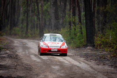 18;18;1996-Honda-Civic;30-November-2019;Alpine-Rally;Andrew-Benefield;Australia;Brett-Middleton;Gippsland;Honda;P20;Rally;VIC;auto;classic;historic;motorsport;racing;special-stage;super-telephoto;vintage